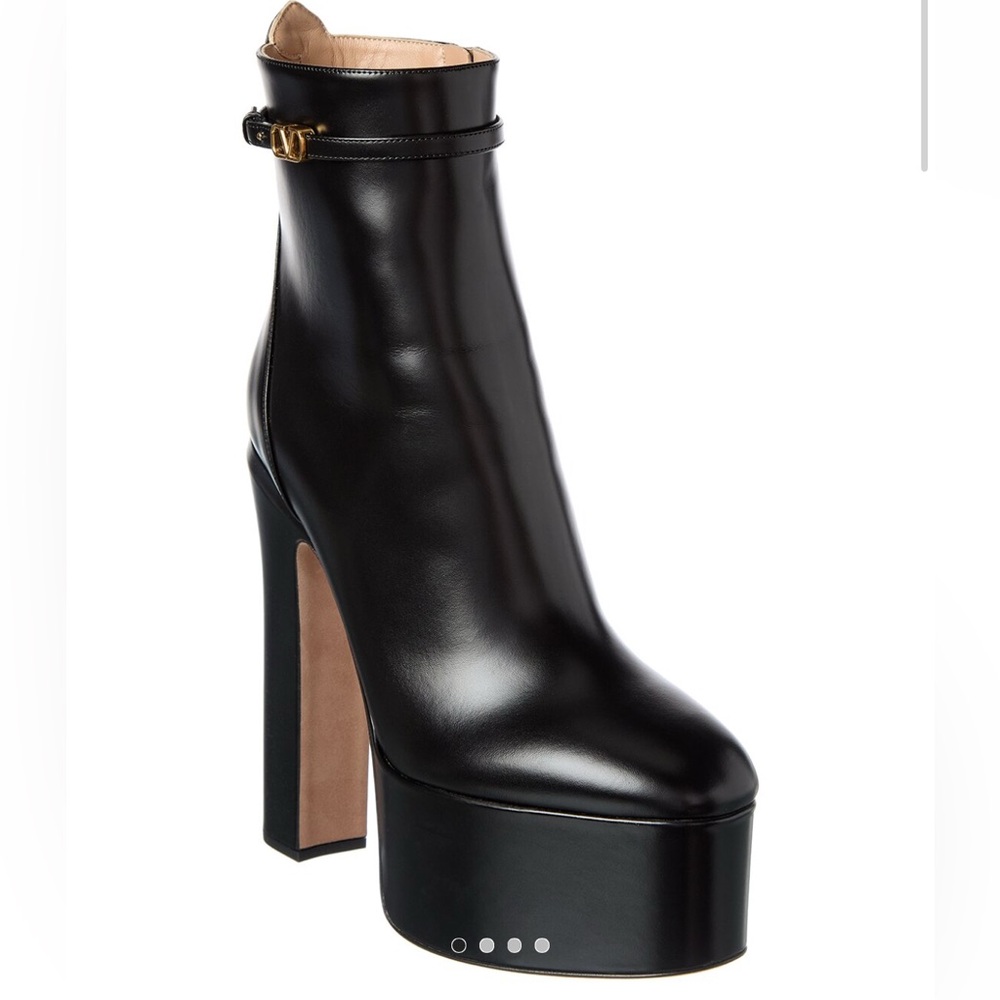 Valentino Garavani Tan-Go Black Platform Heeled Boots